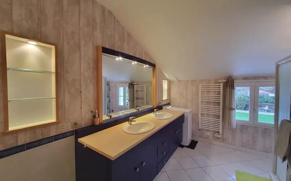 MAISON + STUDIO