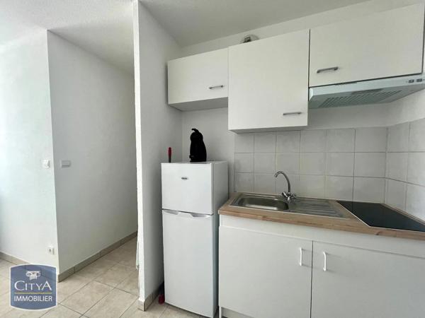 Appartement à louer 2 pièces 38.4m² Béziers (34500)