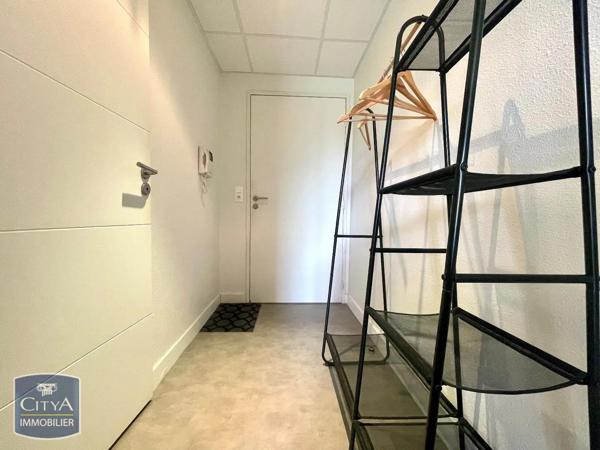 Appartement à louer 2 pièces 38.4m² Béziers (34500)