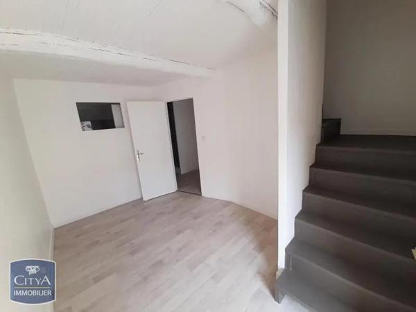 Maison à louer 3 pièces 112.59m² Canet (34800)