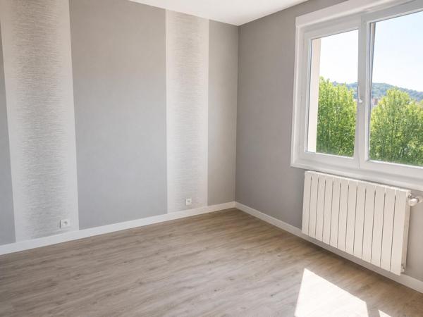 Appartement traversant et très lumineux