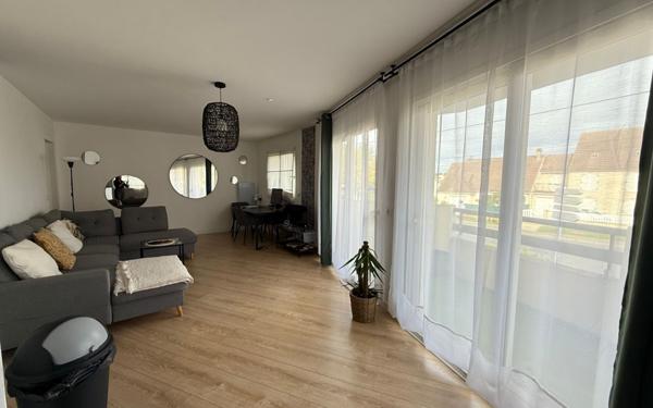 Appartement à vendre    2 pièces • 51,72 m2 Villepinte