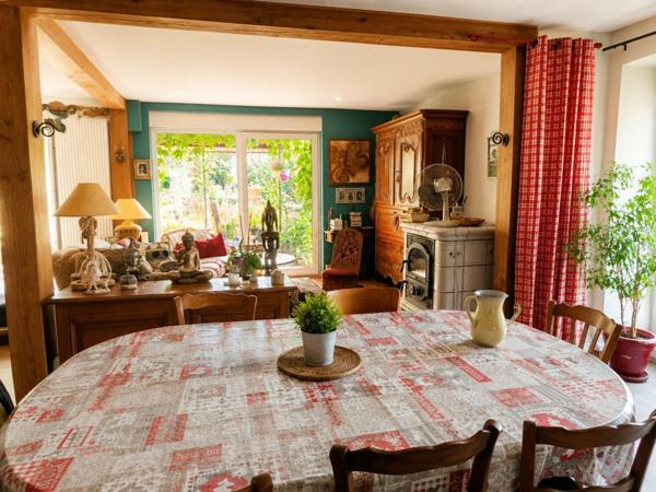 Ancienne ferme rénovée avec 5 à 6 chambres