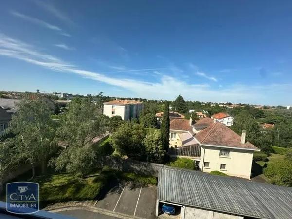 Appartement à vendre 3 pièces 75m² Niort (79000)