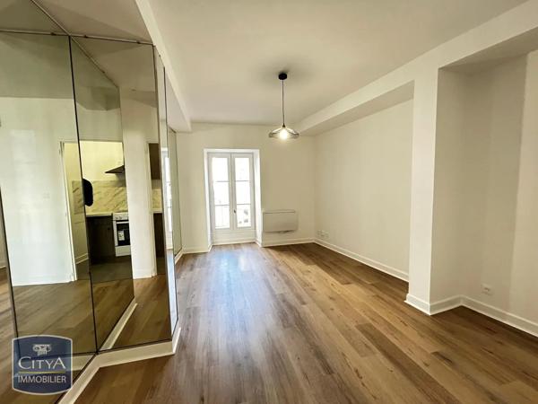 Appartement à louer 2 pièces 37.2m² Brive-la-Gaillarde (19100)