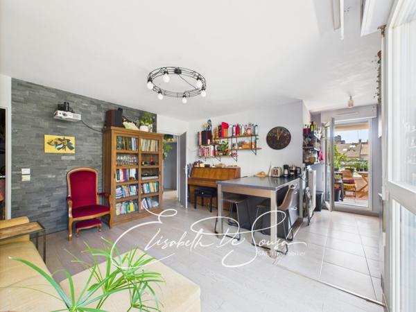 Appartement avec trois extérieurs