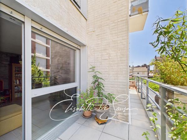 Appartement avec trois extérieurs