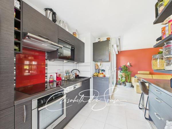 Appartement avec trois extérieurs