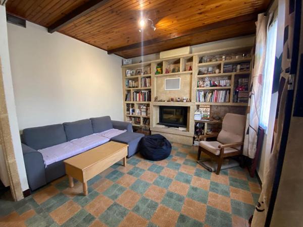 À VENDRE ? Maison de plain-pied à Miramas avec dépendance, véranda, garage et jardin