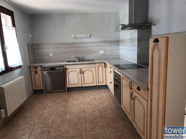 MAISON 4 CHAMBRES GARAGE JARDIN