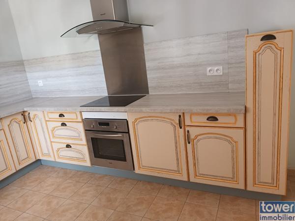 MAISON 4 CHAMBRES GARAGE JARDIN