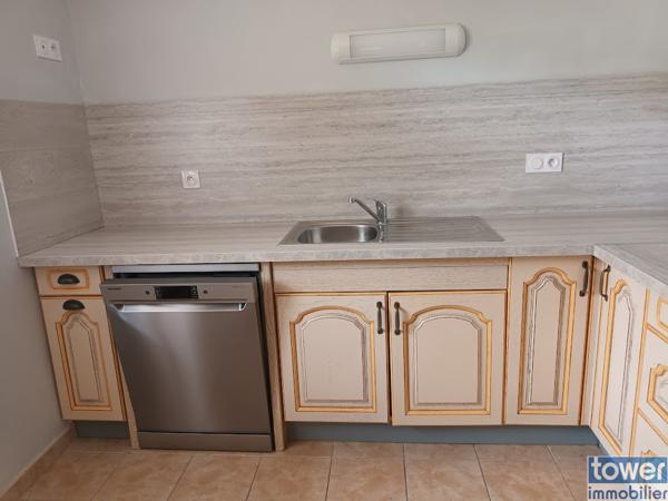 MAISON 4 CHAMBRES GARAGE JARDIN