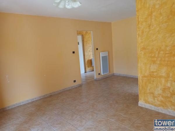 MAISON 4 CHAMBRES GARAGE JARDIN