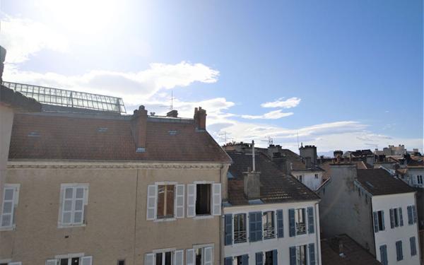 Appartement à louer    2 pièces • 26,94 m2 Pau