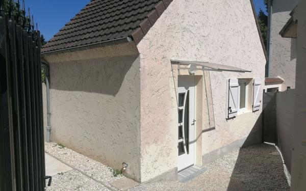 Maison à louer    2 pièces • 24,01 m2 Luzarches