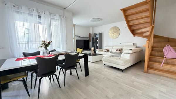 Appartement 5 pièces à louer en rez-de-chaussée à Évry Courcouronnes