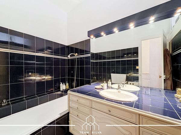Appartement
         2 pièces
        - 42 m² Exclusivité 249 900 €*