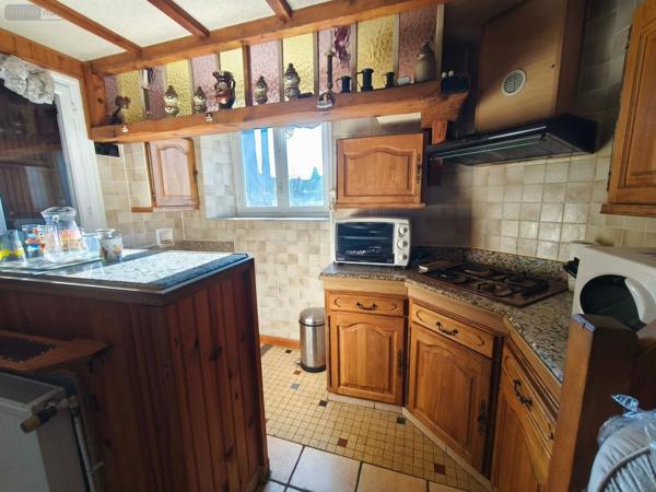 Maison à vendre à Bagnac-sur-Célé dans le Lot (46270), ref : 059-2044