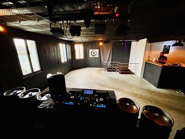 Fonds de commerce à vendre proche de L'ILE D'YEU (85)