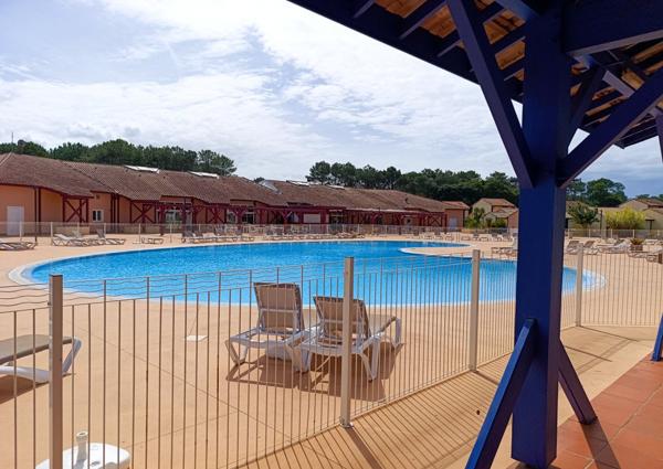 Appartement 2 pièces dans résidence avec piscine