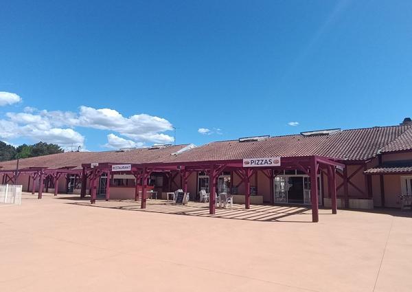 Appartement 2 pièces dans résidence avec piscine