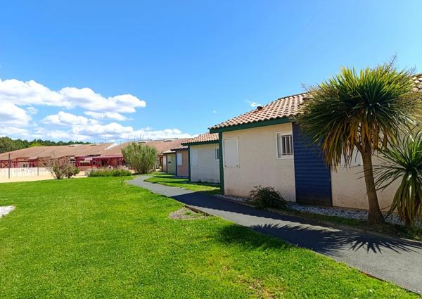 Appartement 2 pièces dans résidence avec piscine