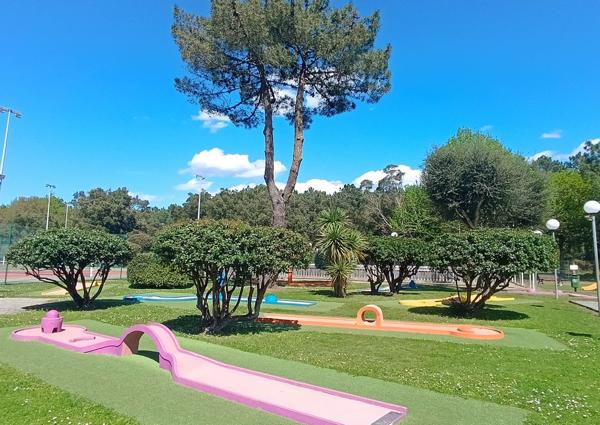 Appartement 2 pièces dans résidence avec piscine