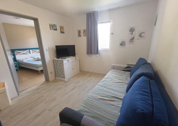 Appartement 2 pièces dans résidence avec piscine