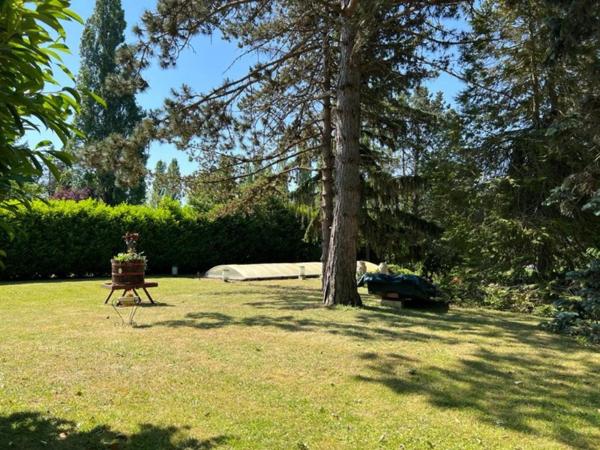 Magnifique propriété " exceptionnelle et rare" à 5 mn de SENS