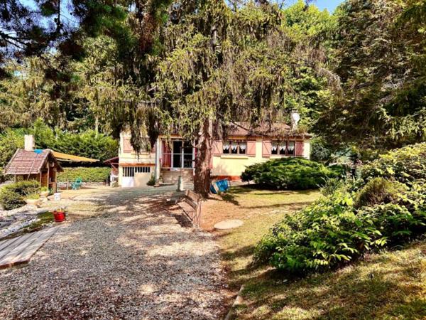 Magnifique propriété " exceptionnelle et rare" à 5 mn de SENS