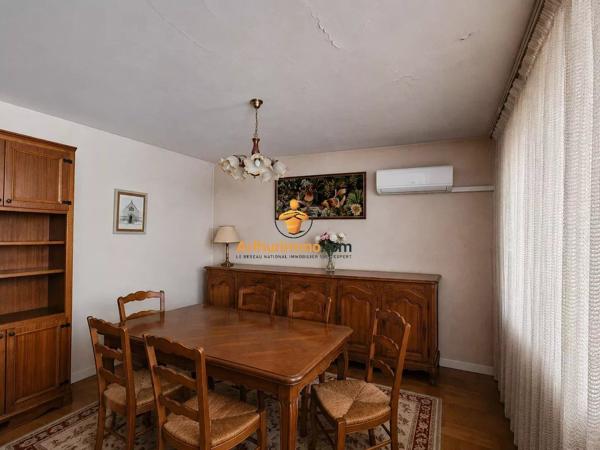 Vente                                                      Appartement
                        
                     4 pièces                      88 m2                     à Tarbes