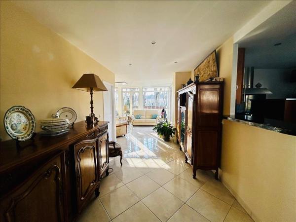 Appartement à vendre |  L'Isle-Adam |  5 pièces | 90 m²