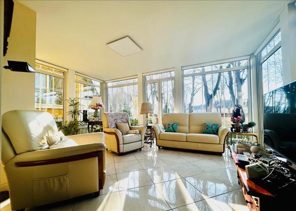 Appartement à vendre |  L'Isle-Adam |  5 pièces | 90 m²