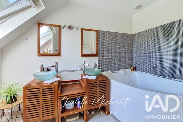 Maison à vendre 8 pièces 200 m² Vernouillet