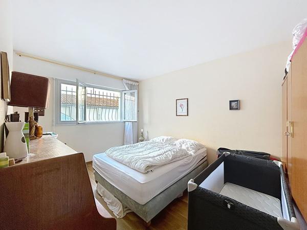 Appartement Les Sables D Olonne Kennedy 3 pièces cave parking proche commerces et tanchet