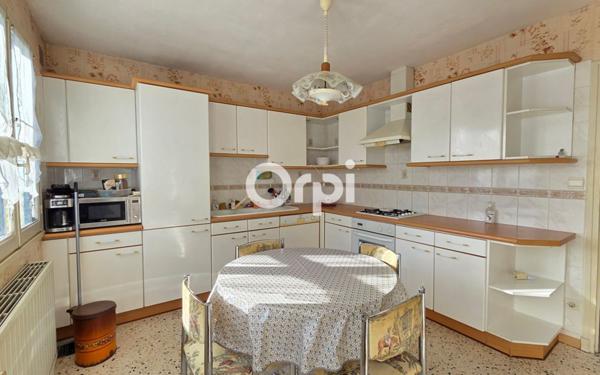 Maison à vendre    4 pièces •  Meyzieu