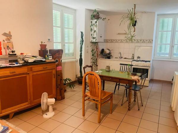 Immeuble à vendre à Saint-Donat-sur-l'Herbasse (26260)