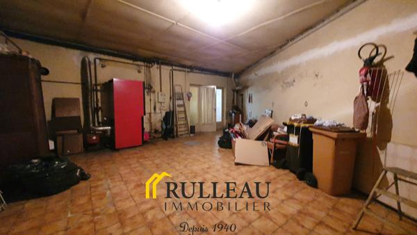 Maison de ville en pierre avec cachet, 234 m², 4 chambres, jardin, garage et dépendance en hypercentre de Sain Détails des diagnostics énergétiques
