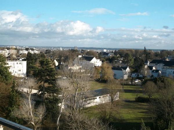 Location Appartement 3 pièces 70.1 m² - 111 RUE VICTOR HUGO Saint Cyr Sur Loire 37540