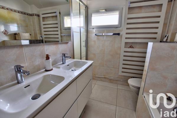 Maison 6 pièces de 115 m² à Champcueil (91750)