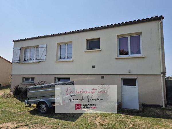 A VENDRE au Boupère, Maison de 89 m2 env avec 3 Chambres sur une parcelle de 622 m2 env