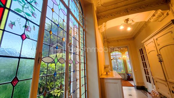 Maison de maitre de 470 m²