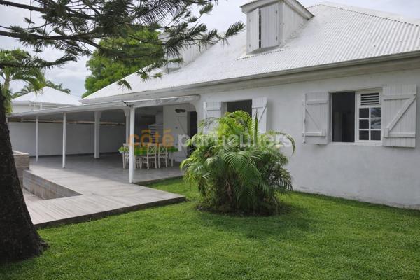 Vente Maison135 m² - 5 Pièces - SAINT FRANCOIS (97118)