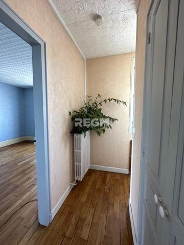 Montereau-Fault-Yonne (77130) Maison 3/4P de 86 m² - Montereau ville basse à 5 min de la gare
