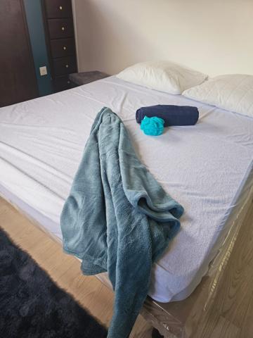 Location Maion T5 duplexe meublé 1500€ proche de l'hôpital.