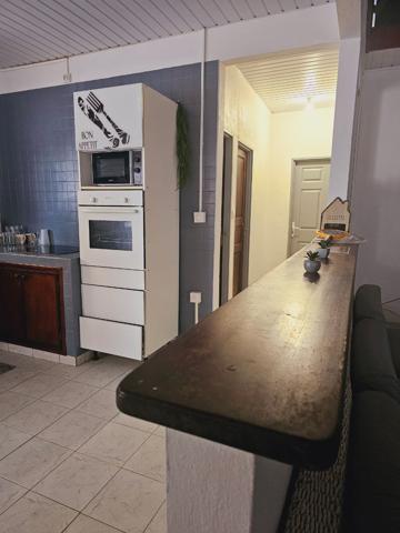 Location Maion T5 duplexe meublé 1500€ proche de l'hôpital.
