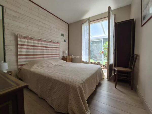 Vente                                                      Maison
                        
                     6 pièces                      107 m2                     à Baden