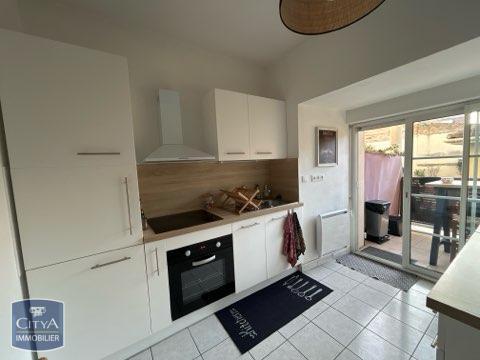 Appartement à louer 2 pièces 54.01m²