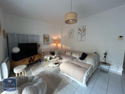 Appartement à louer 2 pièces 54.01m²