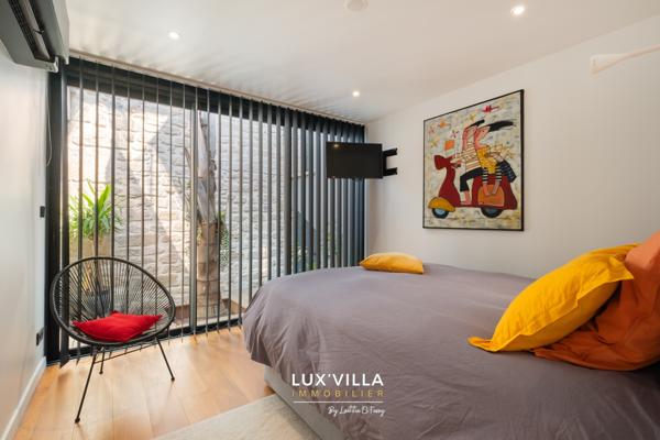 Montpellier (34000) SUPERBE MAS rénové dans un esprit LOFT & aux prestations haut de gamme.